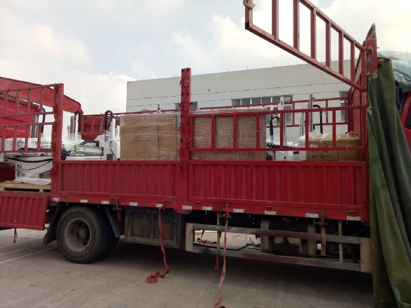 杭州到烏魯木齊達(dá)坂城區(qū)貨運公司