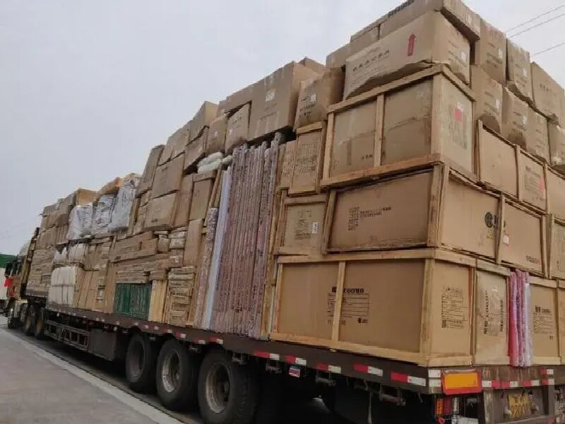 昆明到烏魯木齊達(dá)坂城區(qū)物流公司